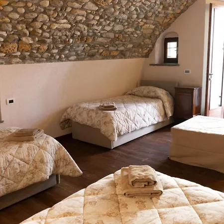 Podere Brughee فيلة *